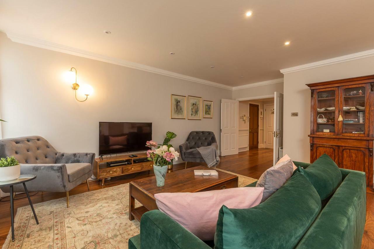 Joivy Beautiful 2 Bed Apt In The Heart Of Mayfair, Close To Tube Apartment London Ngoại thất bức ảnh